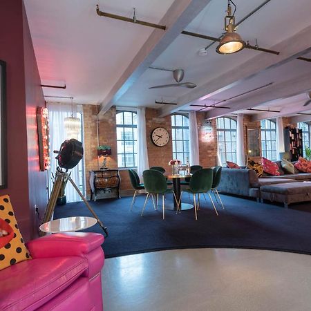 Amazingly Luxurious Loft Apartment, Soho - 3 Bedrooms, 2 Bath & Office Лондон Экстерьер фото