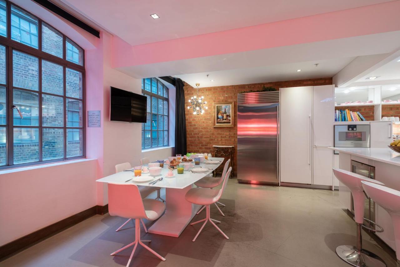 Amazingly Luxurious Loft Apartment, Soho - 3 Bedrooms, 2 Bath & Office Лондон Экстерьер фото