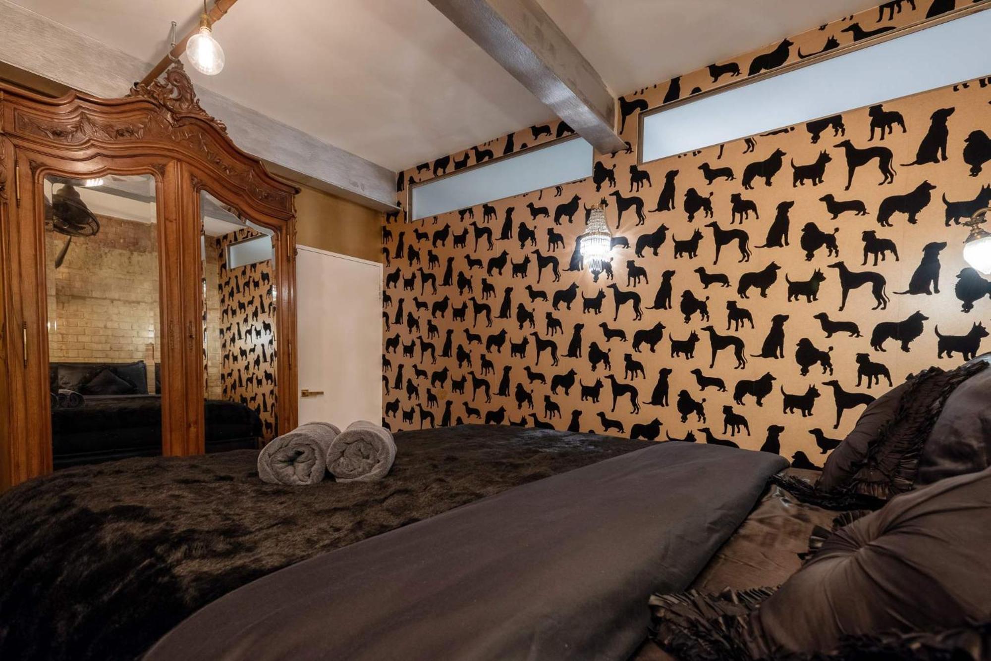 Amazingly Luxurious Loft Apartment, Soho - 3 Bedrooms, 2 Bath & Office Лондон Экстерьер фото