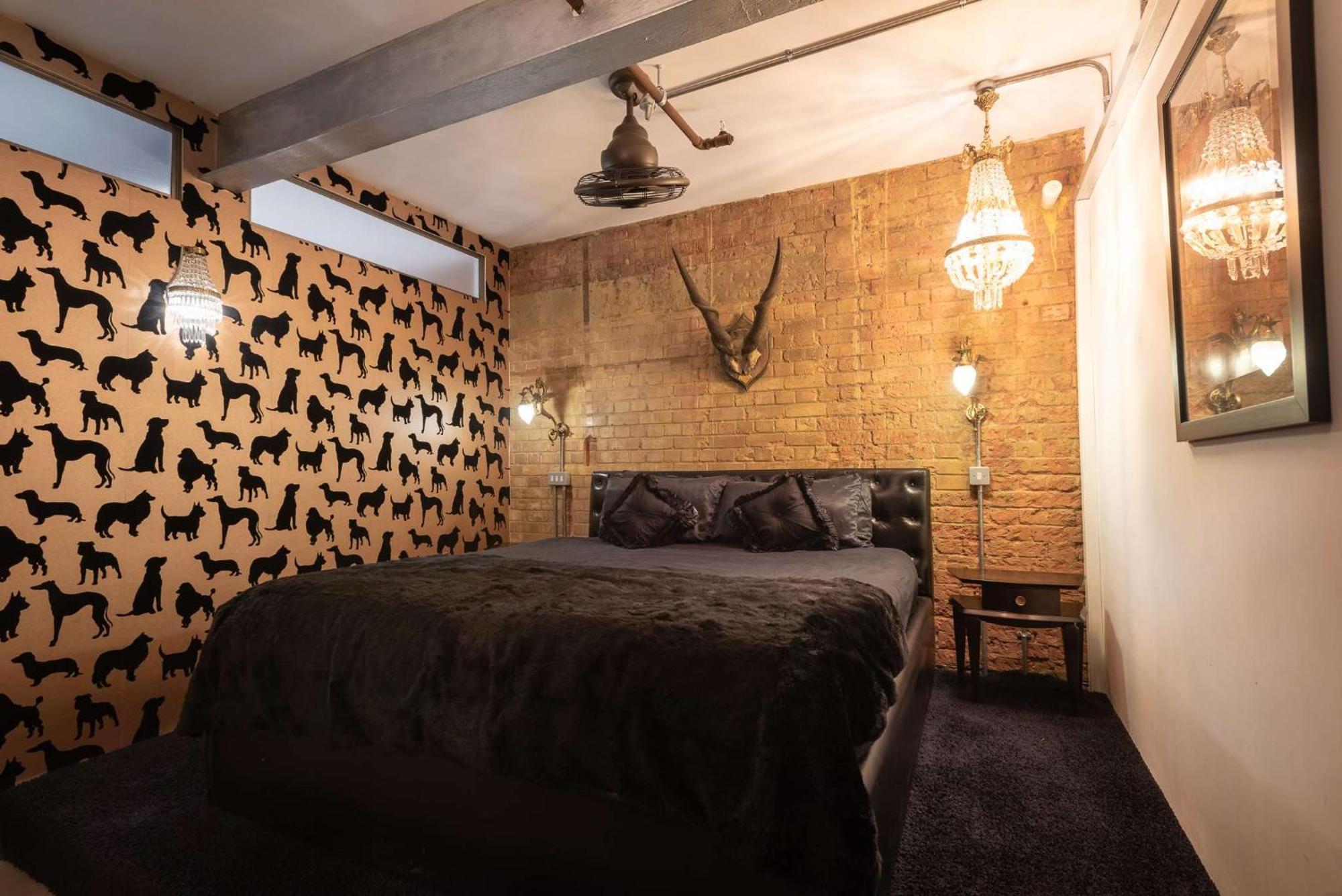 Amazingly Luxurious Loft Apartment, Soho - 3 Bedrooms, 2 Bath & Office Лондон Экстерьер фото