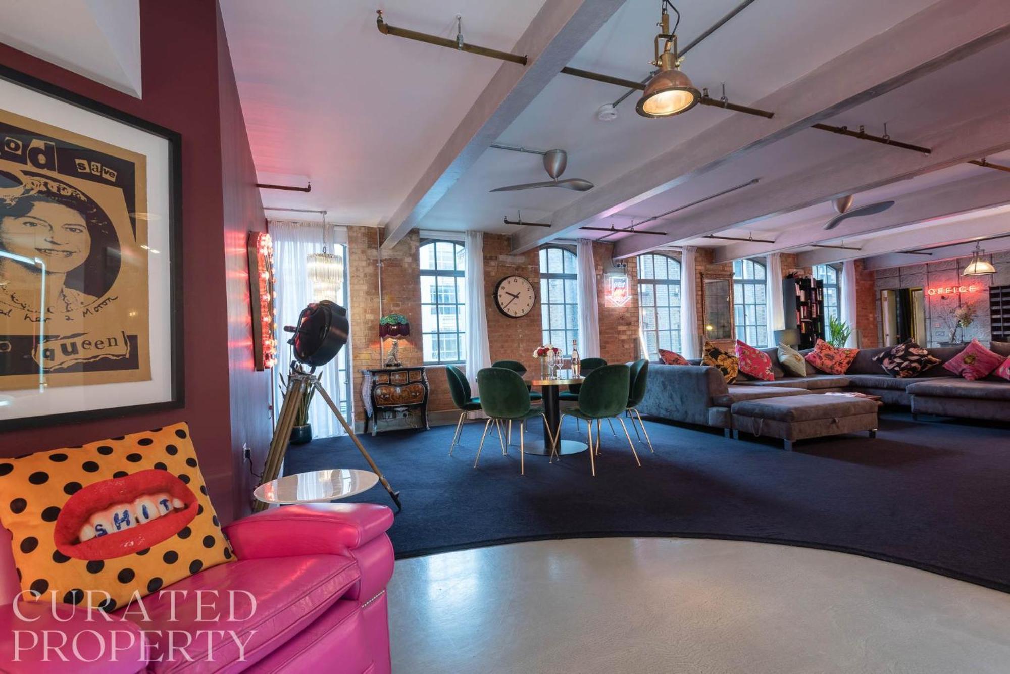 Amazingly Luxurious Loft Apartment, Soho - 3 Bedrooms, 2 Bath & Office Лондон Экстерьер фото