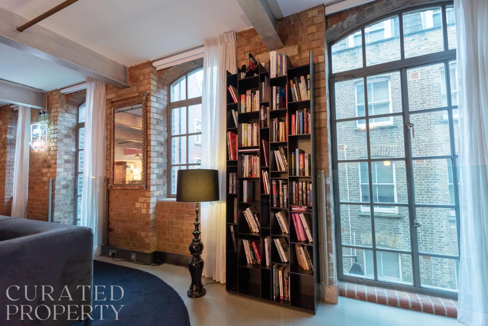 Amazingly Luxurious Loft Apartment, Soho - 3 Bedrooms, 2 Bath & Office Лондон Экстерьер фото