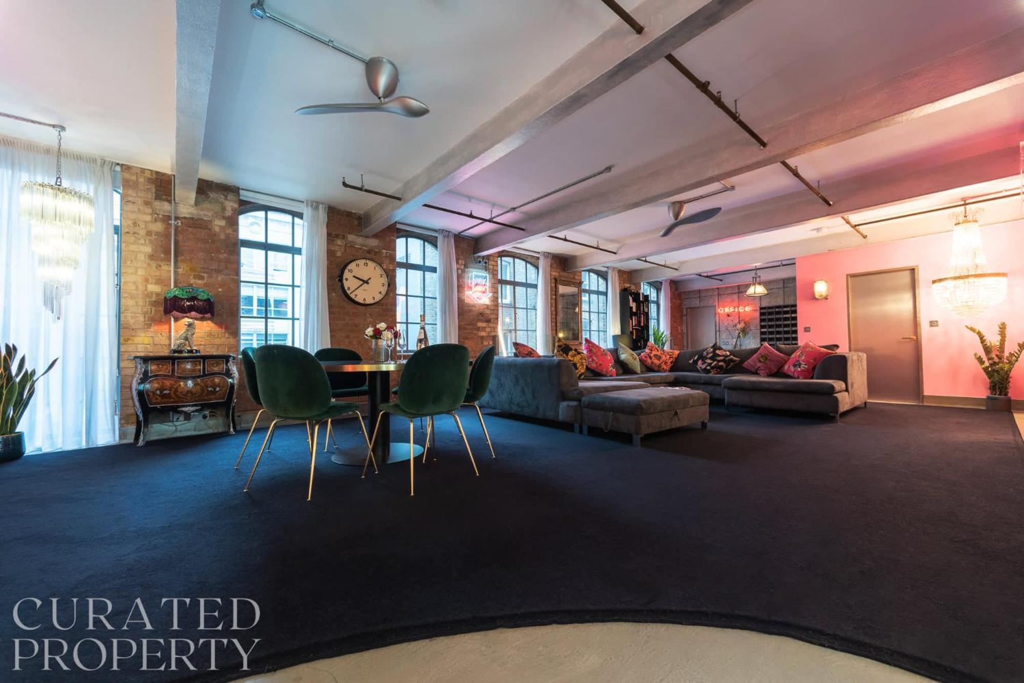 Amazingly Luxurious Loft Apartment, Soho - 3 Bedrooms, 2 Bath & Office Лондон Экстерьер фото