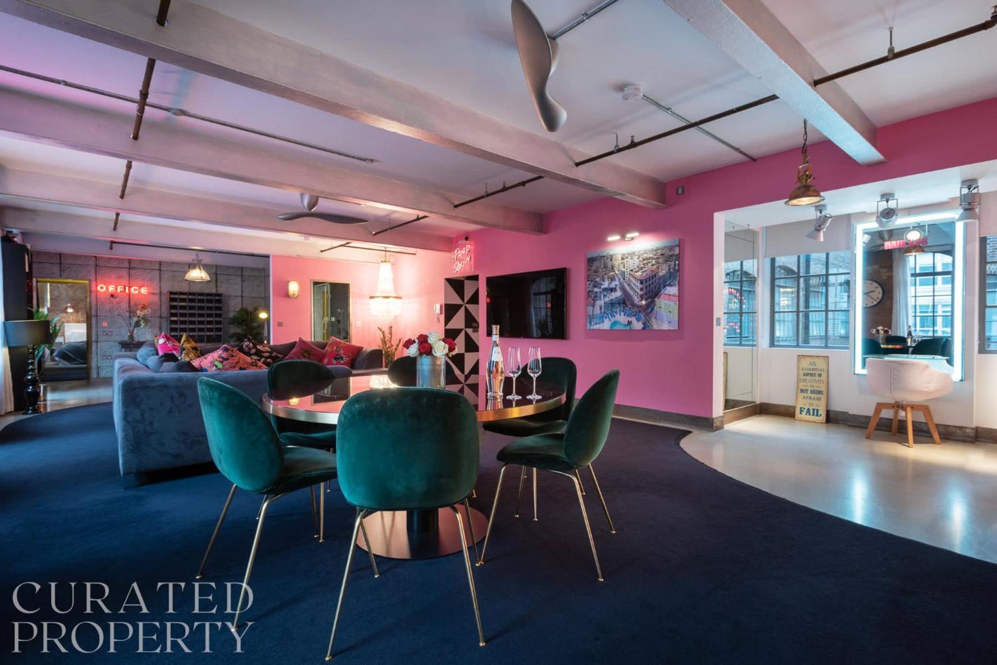 Amazingly Luxurious Loft Apartment, Soho - 3 Bedrooms, 2 Bath & Office Лондон Экстерьер фото
